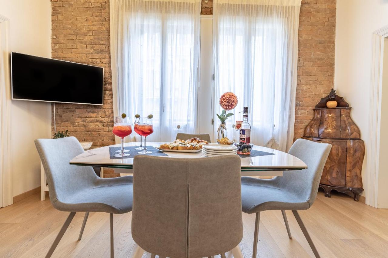 Italian Experience-Riva Degli Schiavoni Boutique Apartment เวนิส ภายนอก รูปภาพ